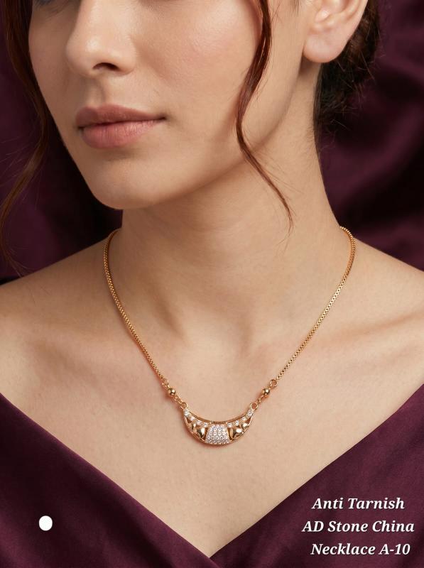 Anti tarnisha ad stone china necklace A 9 Bridal jewelry wholesalers in Gujarat