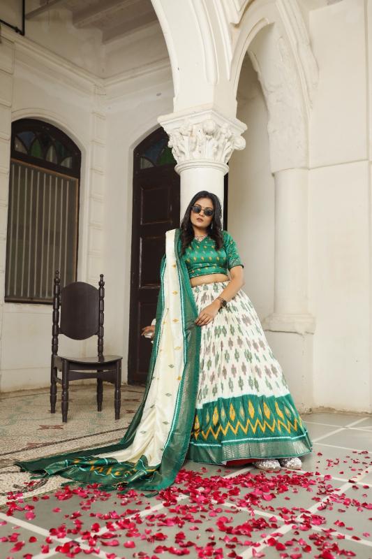 Artriddhs Dola silk vol 112 Wholesale lehenga suppliers