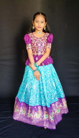 kids lehenga choli silk Blue Children fashion wholesale Delhi