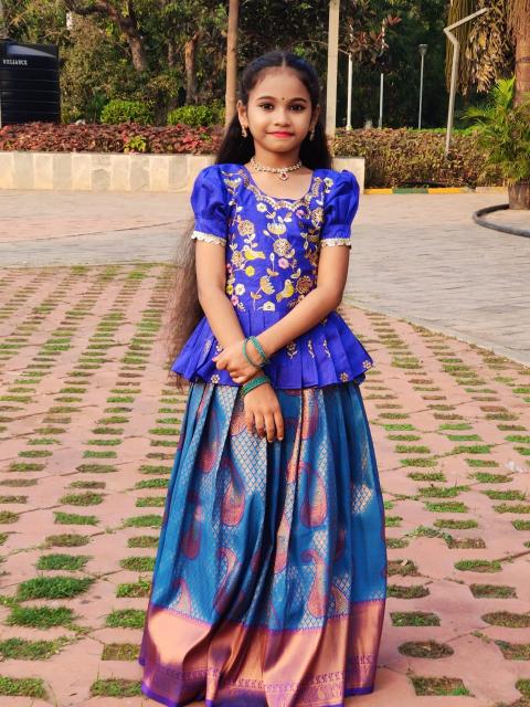 kids lehenga silk Blue Children clothing manufacturers in India
