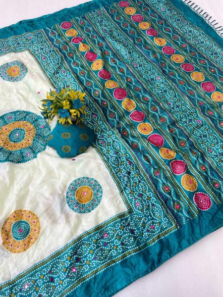 Vastrangan sasumaa bandhani saree clothes suppliers in india 