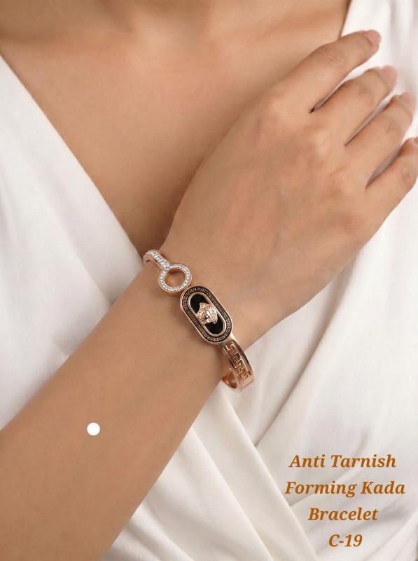 Anti tarnisha forming kada bracelet c 19 Surat artificial gold jewelry