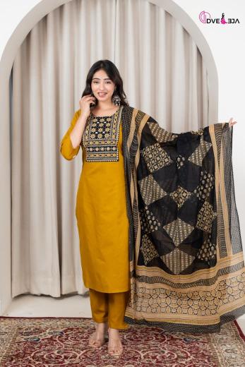 Dveeja sadhana 3pcs wholesale lucknowi kurti 