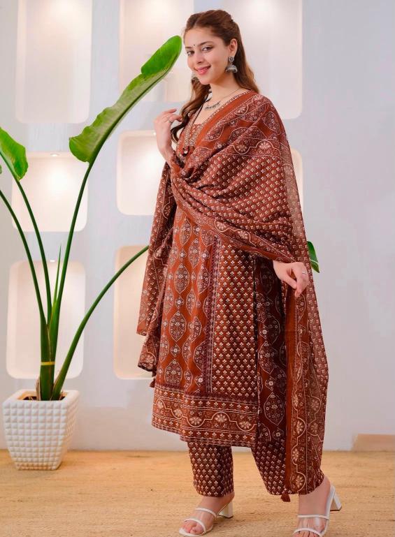 Jaipuri a line 3pcs wholesale rate kurtis in surat 