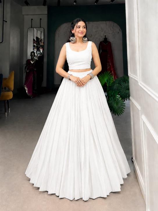 Navratri New REYON White Traditional lehenga choli in Kolkata