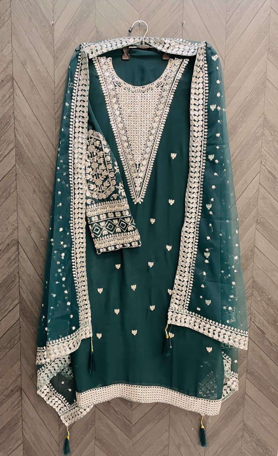 KF - 147 Fox Georgette With Multi Pakistani Suits wholesale online market