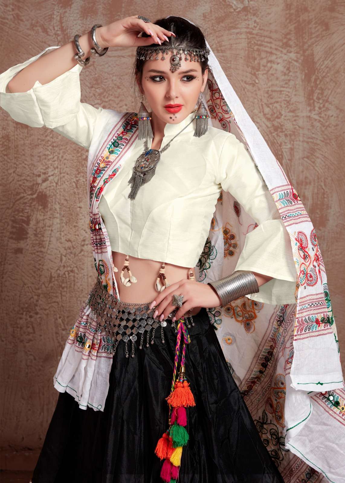 Smart Sarees | Fish-Tail Sarees | Seasons Sarees & Lehenga | Fancy Sarees &  Lehenga | Indian fashion, India fashion, Indian bridal fashion