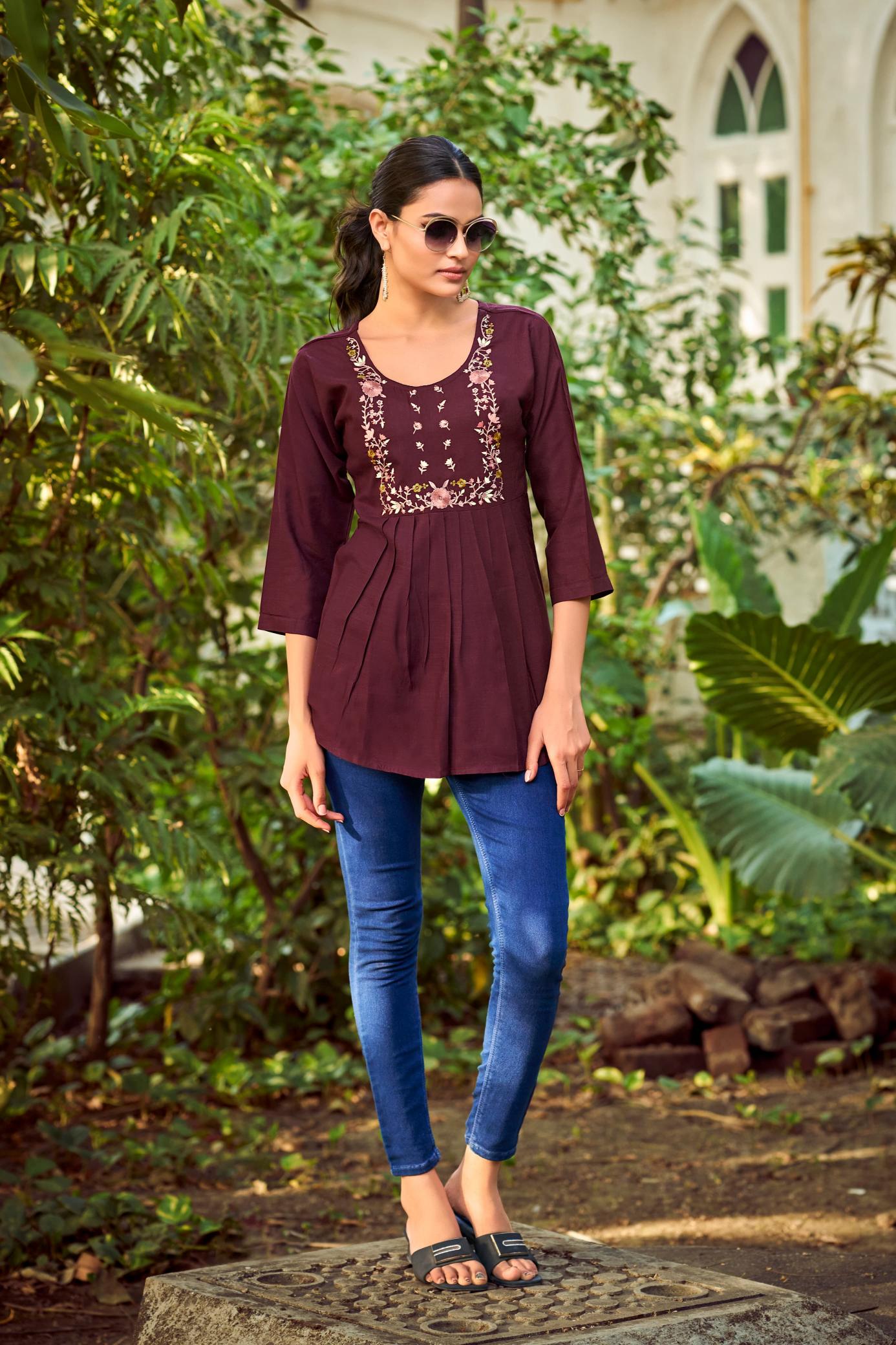 Tips & tops pulpy vol 15 fancy rayon short tops branded kurtis wholesale
