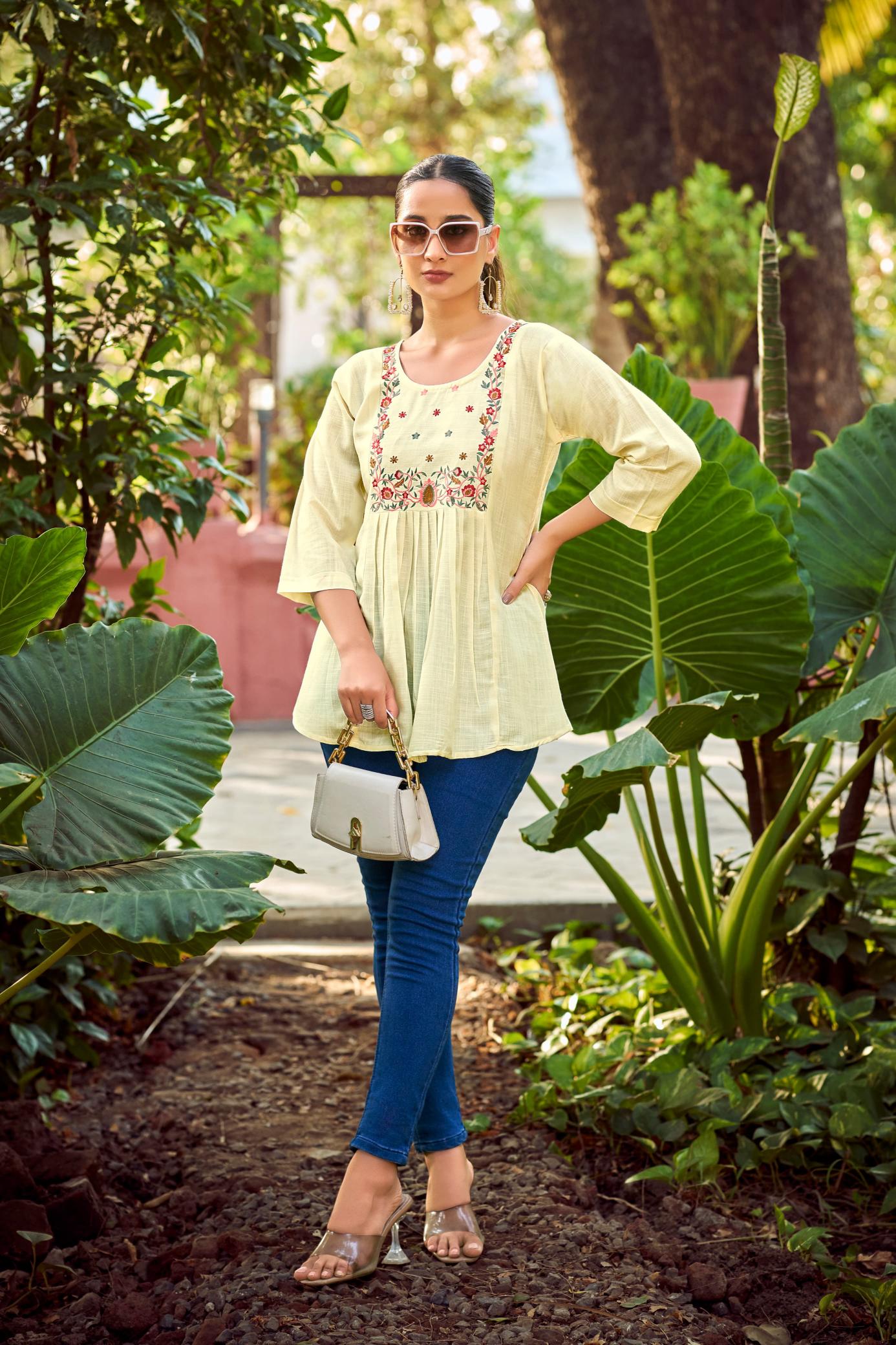 Tips & tops pulpy vol 15 fancy rayon short tops branded kurtis wholesale