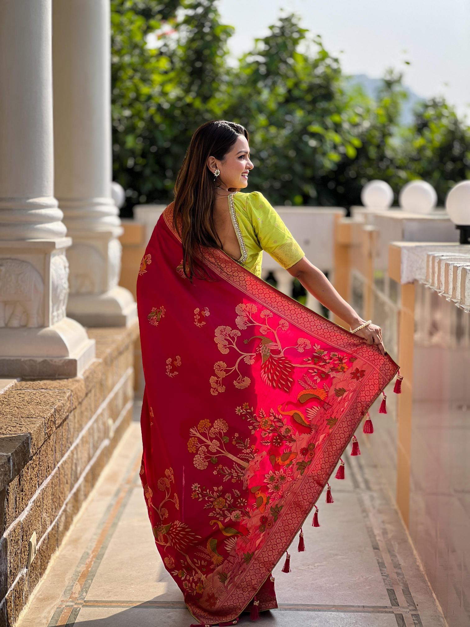 Dolla morni viscose dolla silk meenakari contrast blouse wholesale saree market in surat with price
