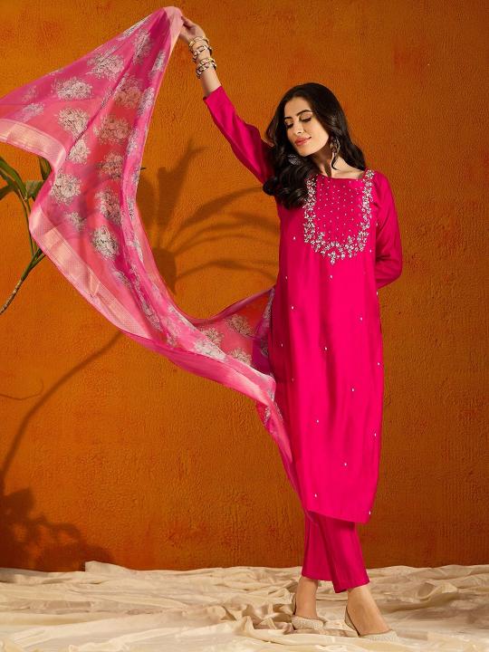 Bitto raviya viscose chanderi pink color 3 pcs wholesale kurtis in surat