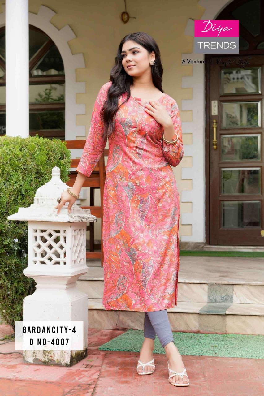 Diya trends big size straight surat kurti wholesale market