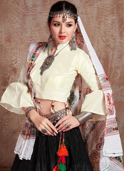 Multi Color Cotton Blend Embroidery Work Navratri Wear 894 Premium quality lehenga choli in bulk
